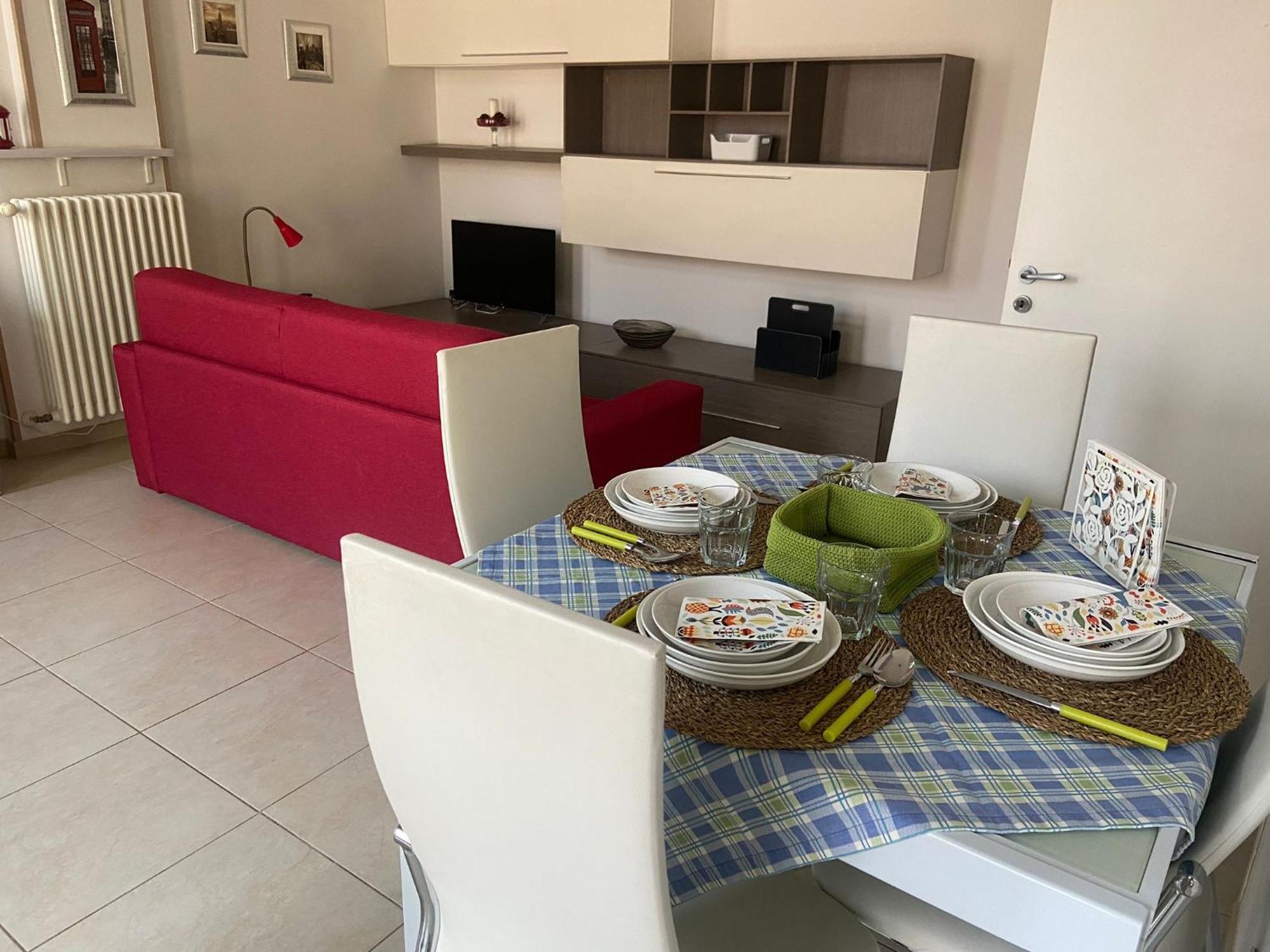 Pm 13A Via Tenente Devenuto Guest House Giovinazzo Bagian luar foto