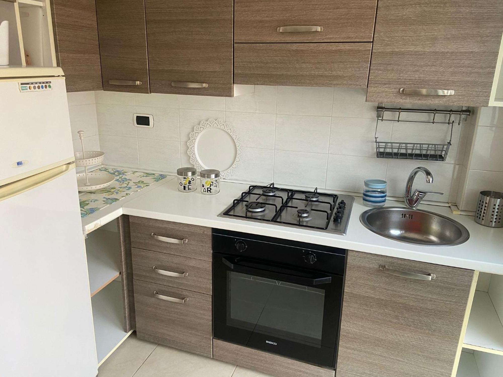 Pm 13A Via Tenente Devenuto Guest House Giovinazzo Bagian luar foto